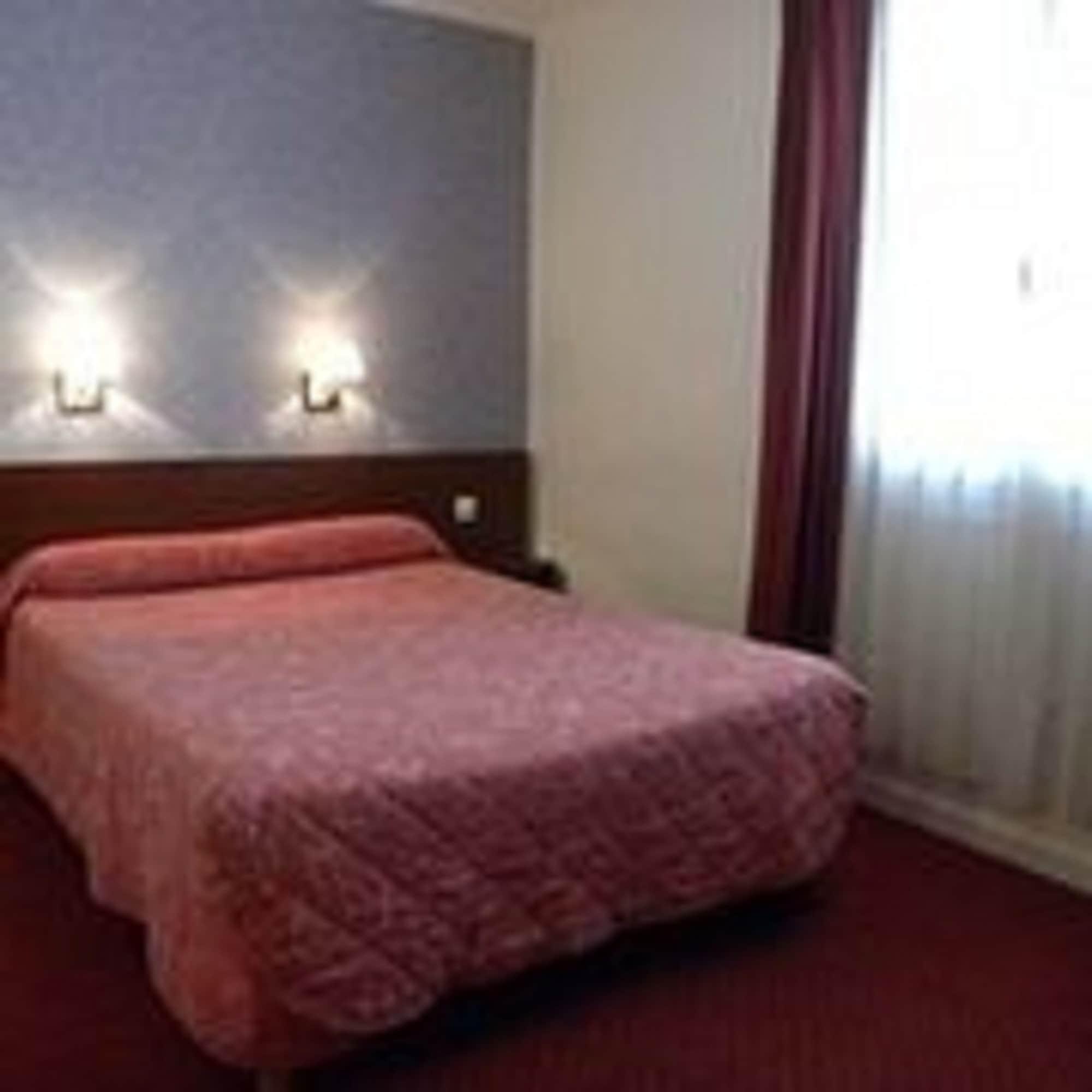 Camelia International Hotel Parijs Buitenkant foto